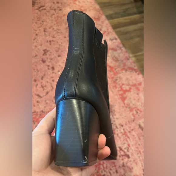Kendall & Kylie Finigan Black Pointed Toe Ankle Booties, Size: 8, Vegan Leather - Picture 9 of 11